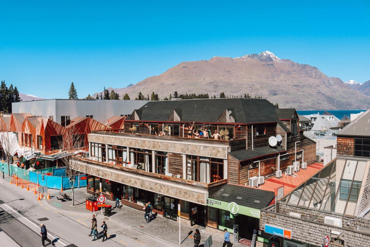 Adventure Queenstown Hostel Bagian luar foto